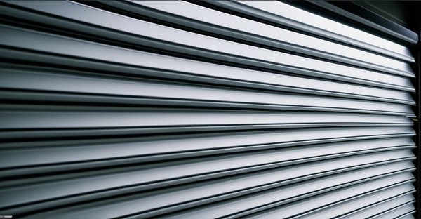 Pose d’un volet roulant : conseils pour une installation durable
